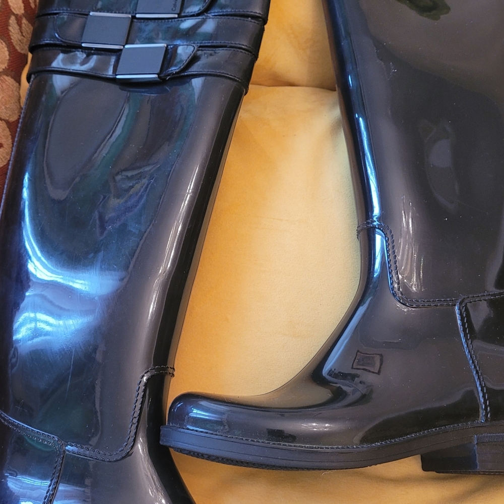 Calvin Klein knee high rainboots